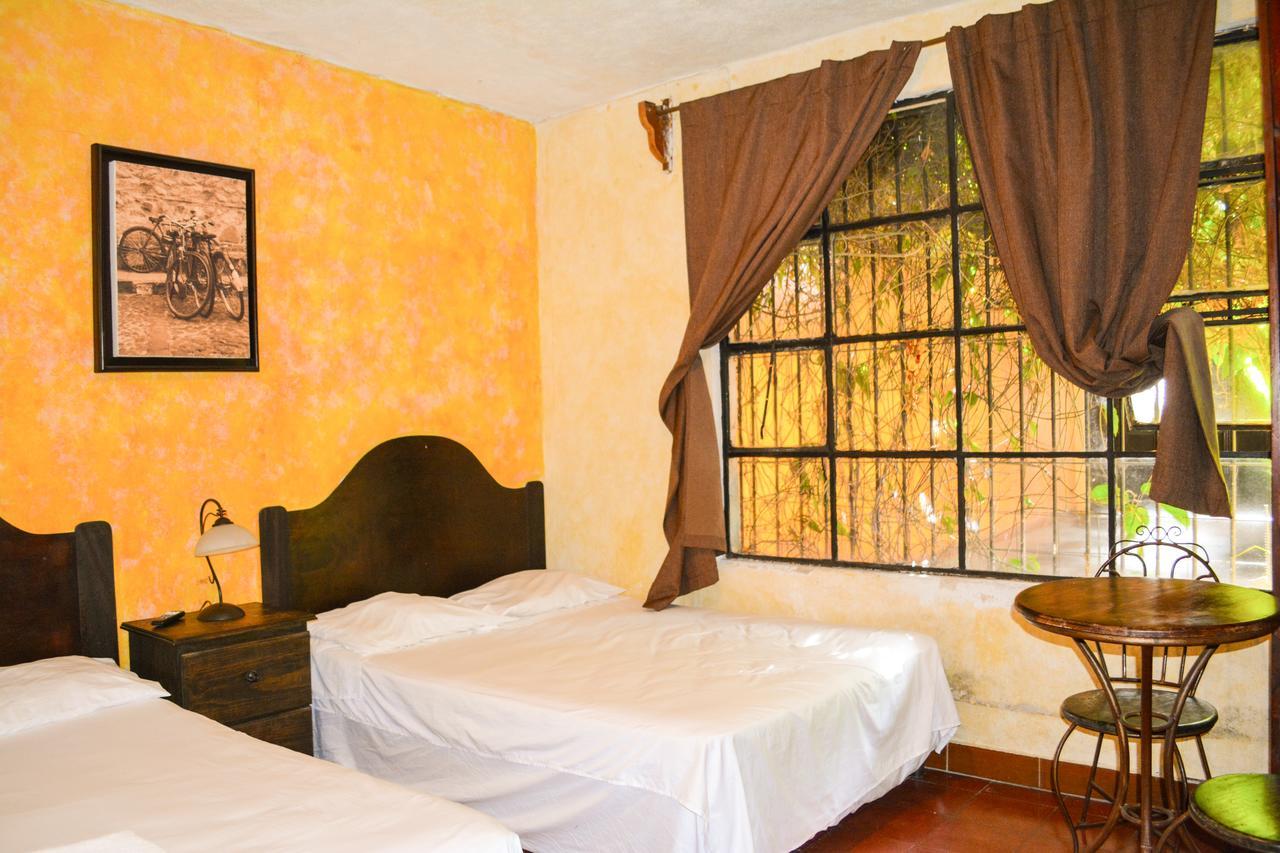Hotel Don Pedro Antigua ภายนอก รูปภาพ